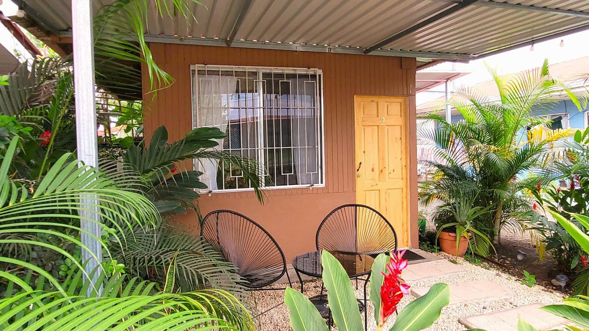 Tico Bed & Breakfast La Fortuna 外观 照片