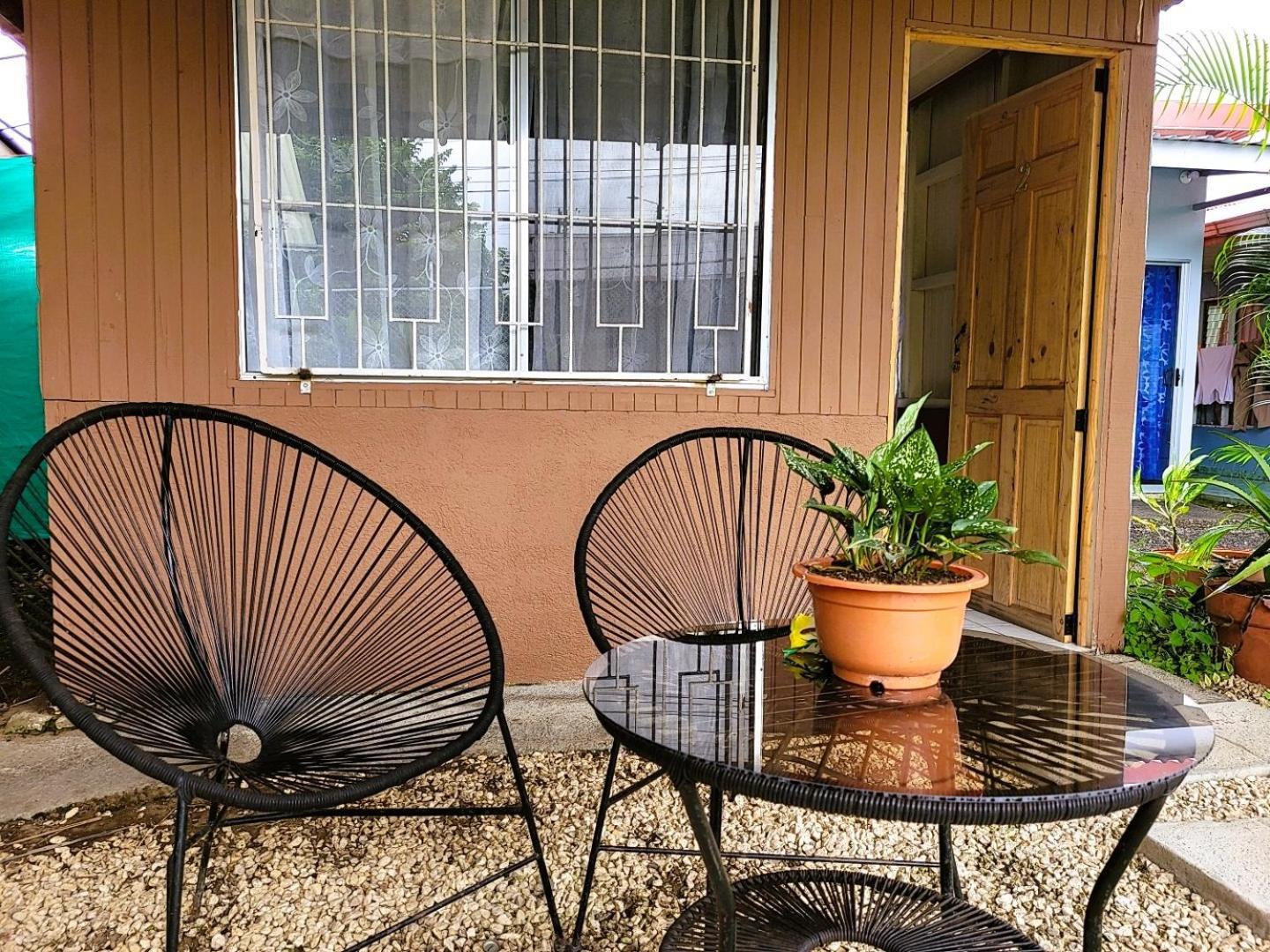 Tico Bed & Breakfast La Fortuna 外观 照片