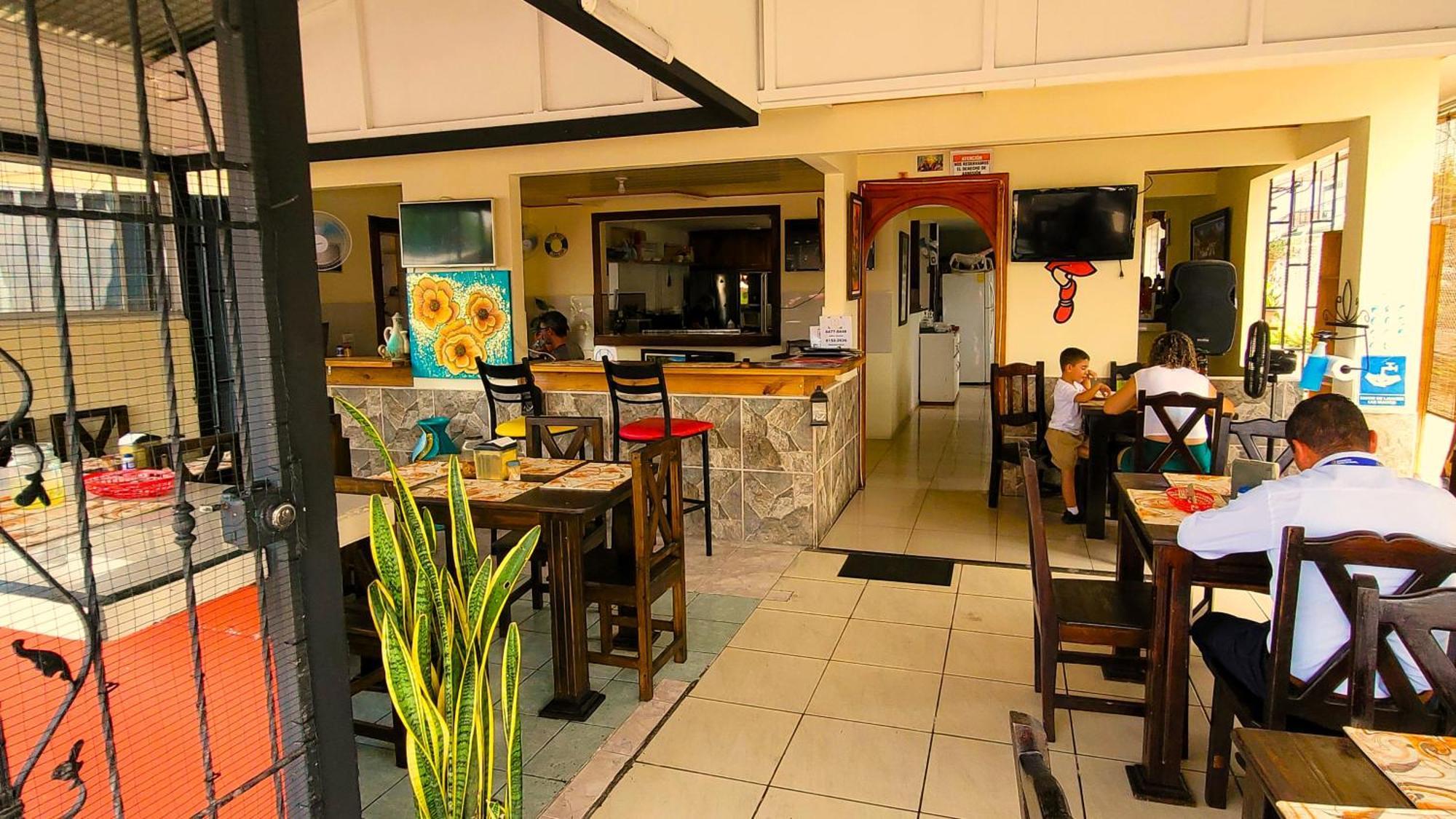 Tico Bed & Breakfast La Fortuna 外观 照片